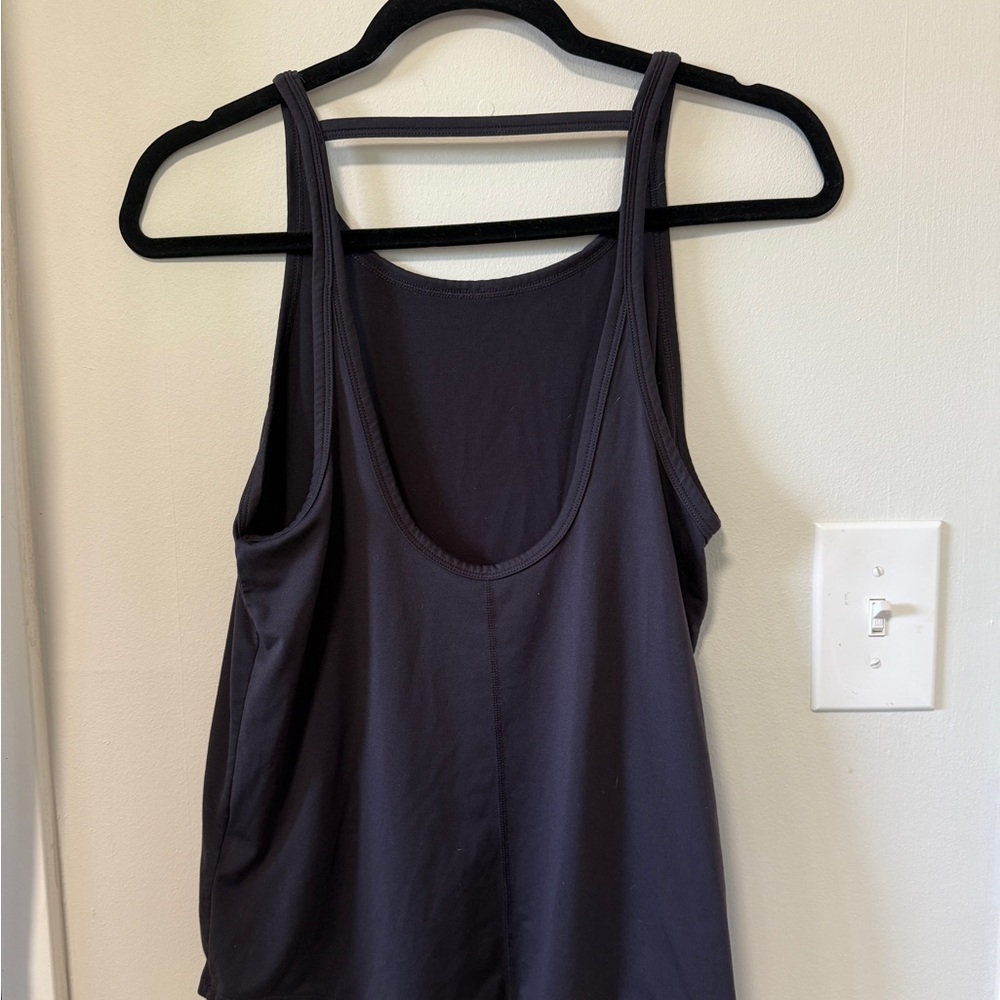 Low back Nike tank